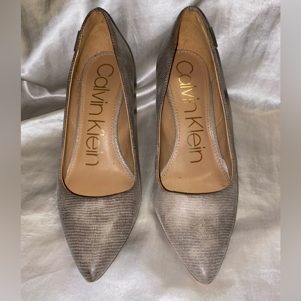 Women’s Size 7.5 Calvin Klein Heels